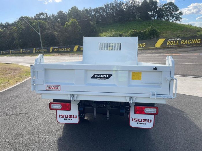 2026 Isuzu N Series NLR 45-150 MT D25 Tipper