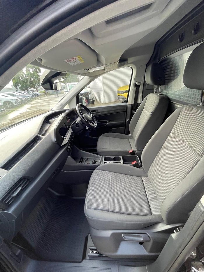 2022 Volkswagen Caddy TDI320 5 MY23 Deep Black