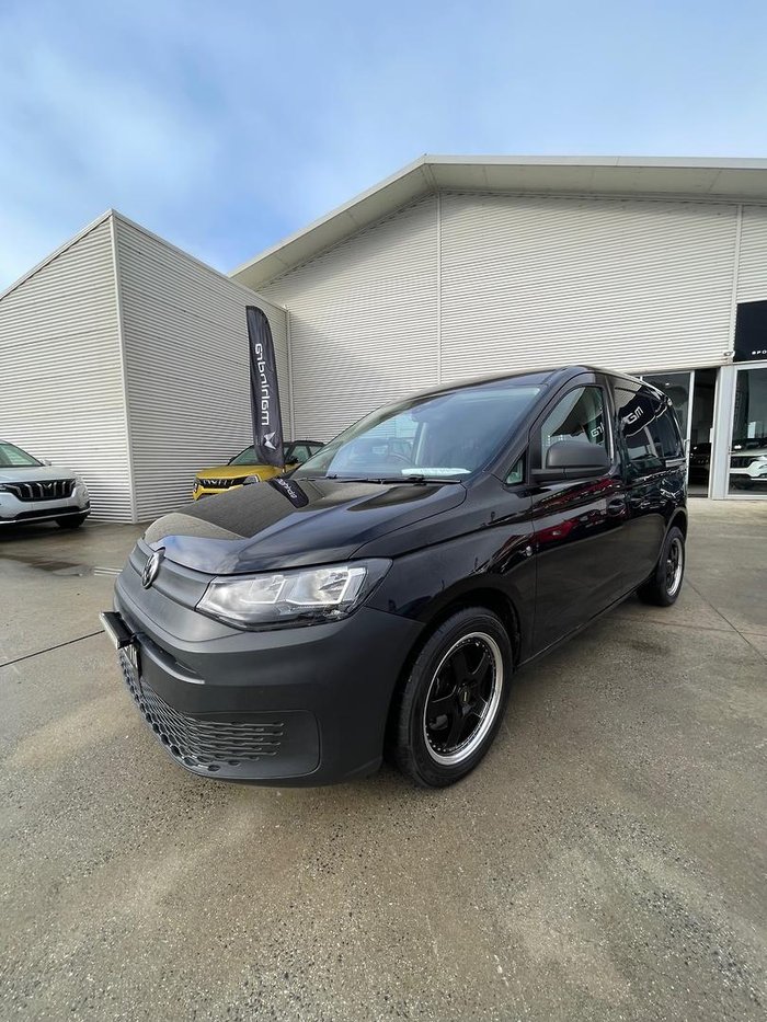 2022 Volkswagen Caddy TDI320 5 MY23 Deep Black