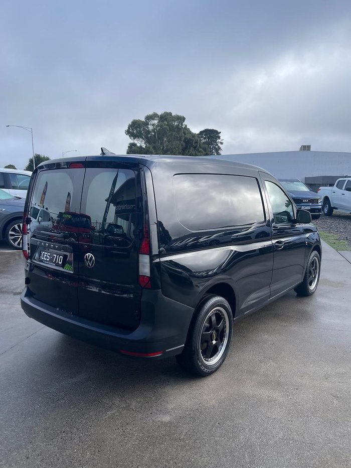 2022 Volkswagen Caddy TDI320 5 MY23 Deep Black