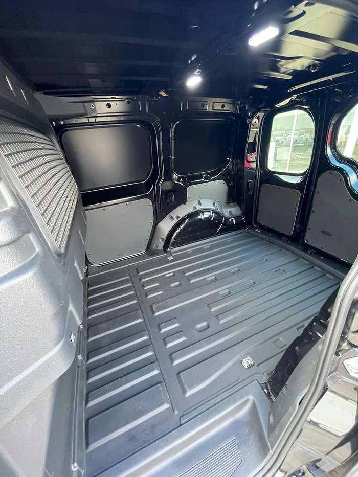 2022 Volkswagen Caddy TDI320 5 MY23 Deep Black