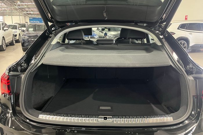 2023 Audi Q3 35 TFSI S line