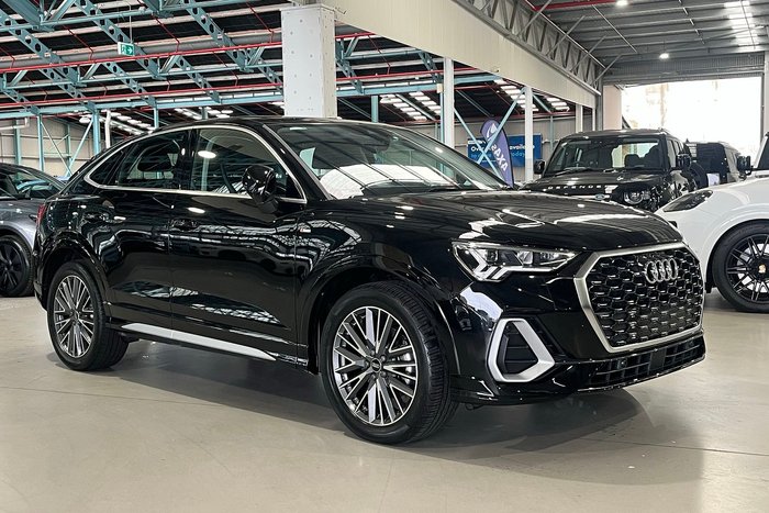 2023 Audi Q3