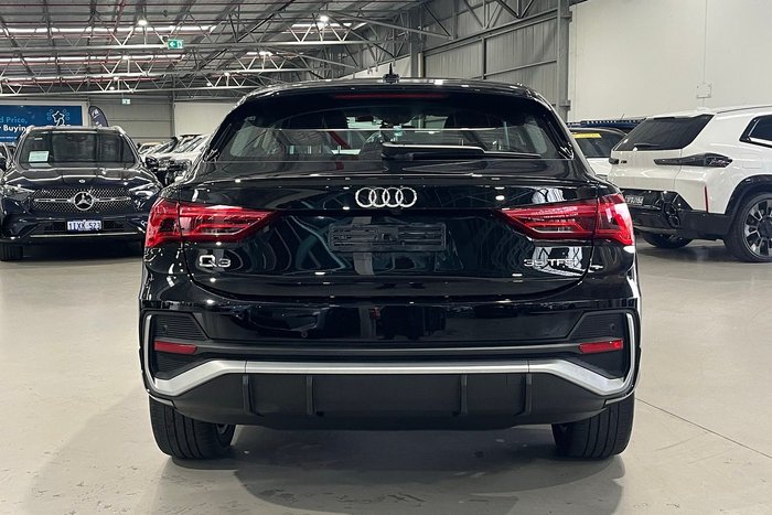 2023 Audi Q3 35 TFSI S line