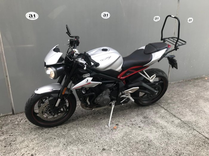 2017 Triumph Street Triple R 765