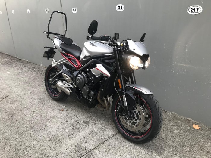 2017 Triumph Street Triple R 765