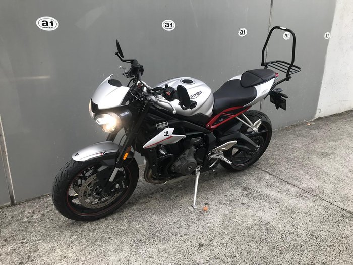 2017 Triumph Street Triple R 765