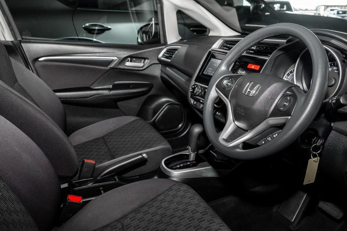 2017 Honda Jazz VTi