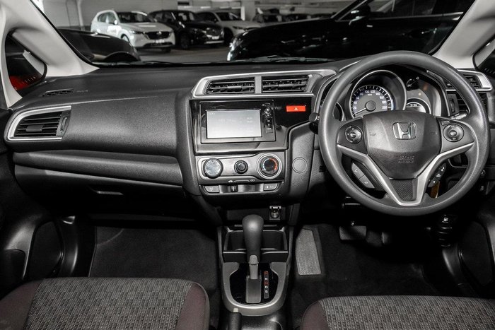 2017 Honda Jazz VTi