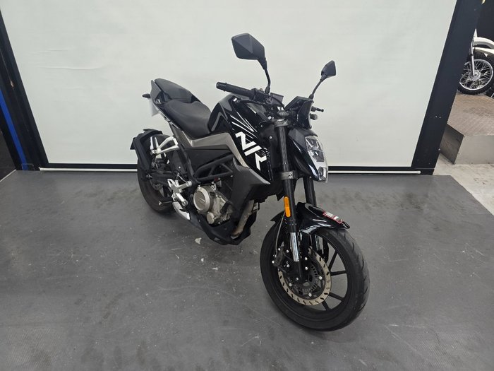 2020 CFMOTO 300 NK ABS GEM BLACK