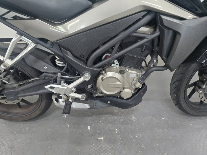 2020 CFMOTO 300 NK ABS GEM BLACK