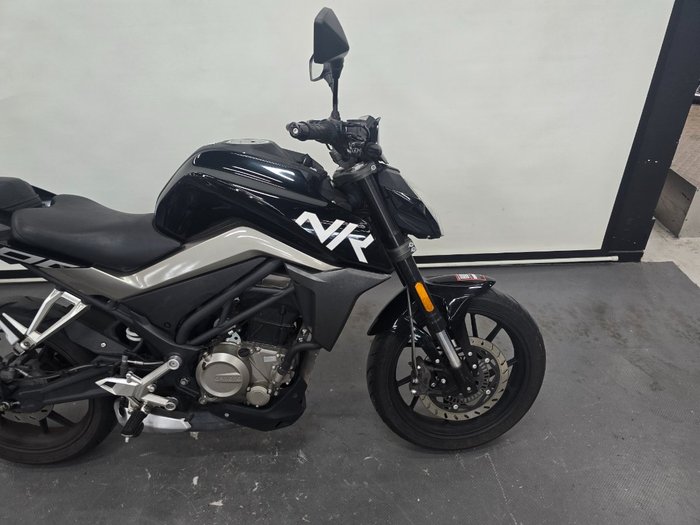 2020 CFMOTO 300 NK ABS GEM BLACK