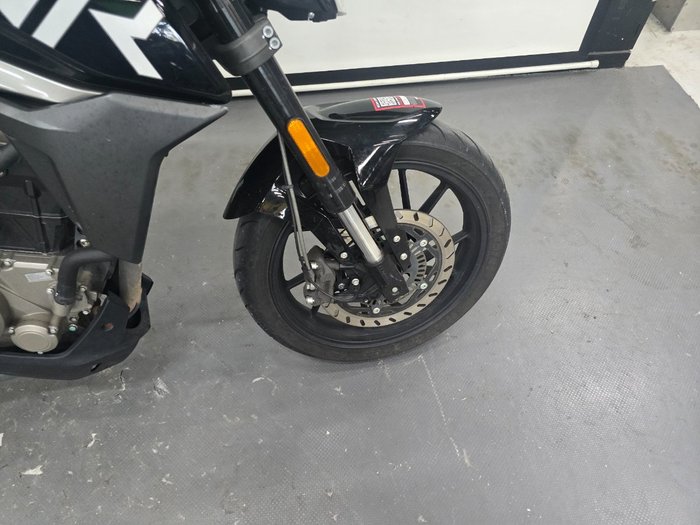 2020 CFMOTO 300 NK ABS GEM BLACK