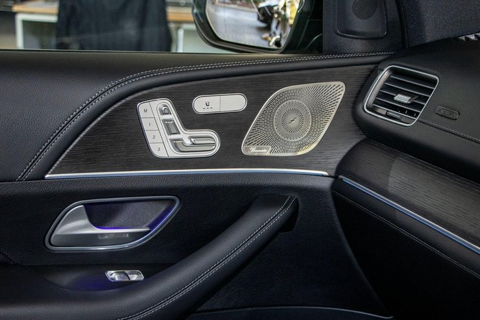 2025 Mercedes-Benz GLE-Class GLE300 d Edition 7