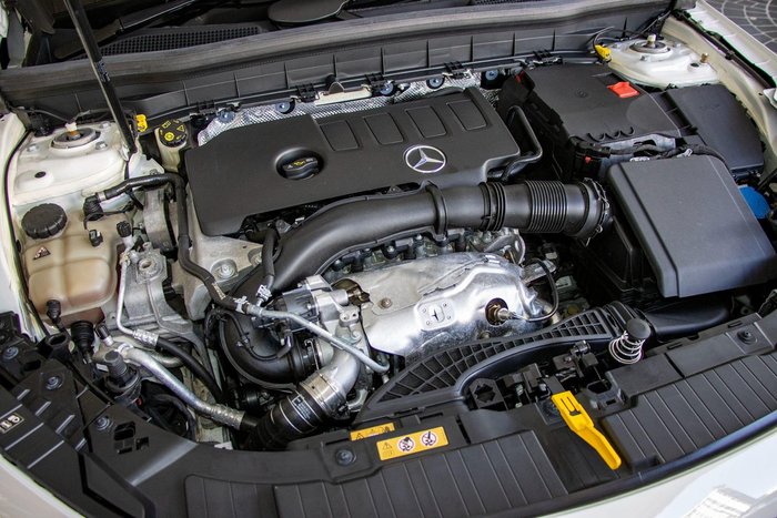 2021 Mercedes-Benz GLB-Class GLB250