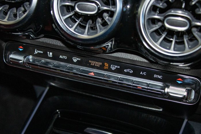 2021 Mercedes-Benz GLB-Class GLB250