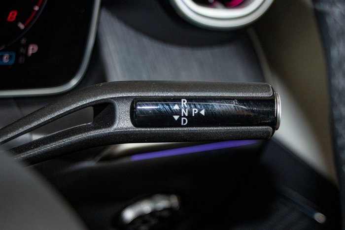 2025 Mercedes-Benz GLC-Class GLC200