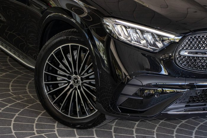 2025 Mercedes-Benz GLC-Class GLC200