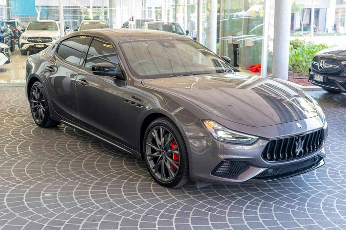 2022 Maserati Ghibli Modena