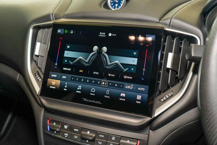 2022 Maserati Ghibli Modena