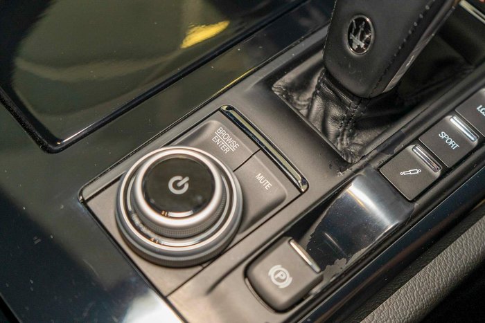 2022 Maserati Ghibli Modena