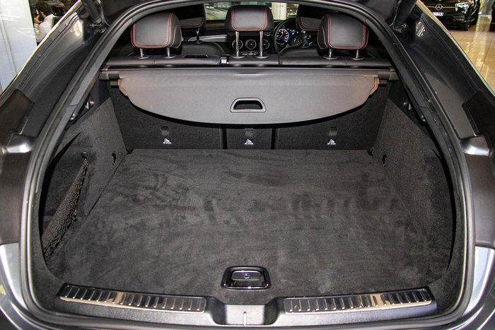 2022 Mercedes-Benz GLC-Class GLC300