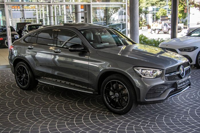 2022 Mercedes-Benz GLC-Class GLC300