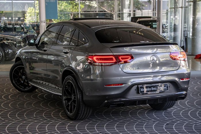 2022 Mercedes-Benz GLC-Class GLC300
