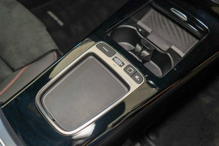 2025 Mercedes-Benz A-Class A200