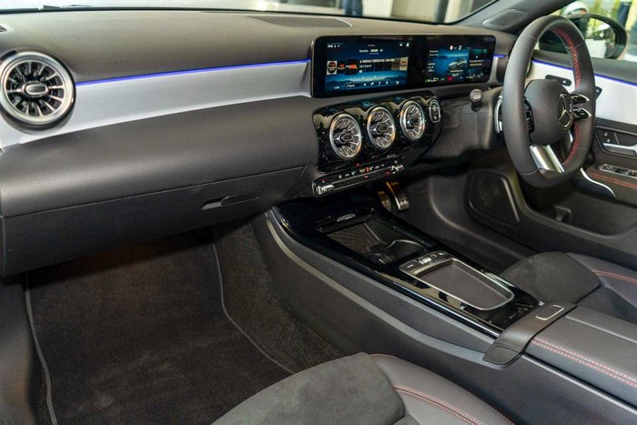 2025 Mercedes-Benz A-Class A200