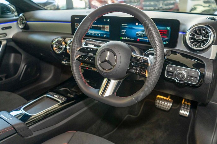 2025 Mercedes-Benz A-Class A200