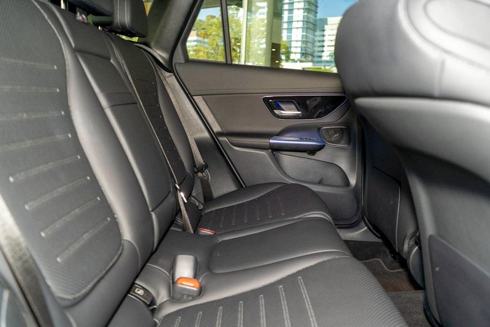 2024 Mercedes-Benz GLC-Class GLC300