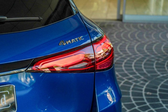 2024 Mercedes-Benz GLC-Class GLC300