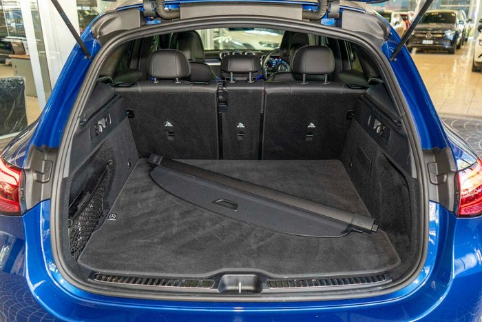 2024 Mercedes-Benz GLC-Class GLC300