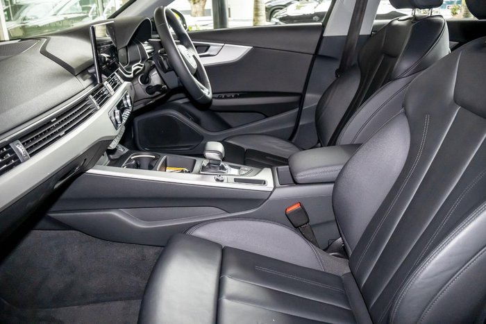 2023 Audi A4 35 TFSI S line