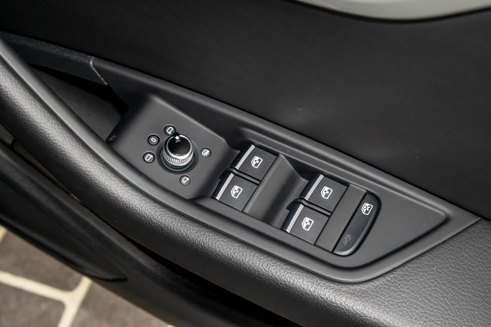 2023 Audi A4 35 TFSI S line