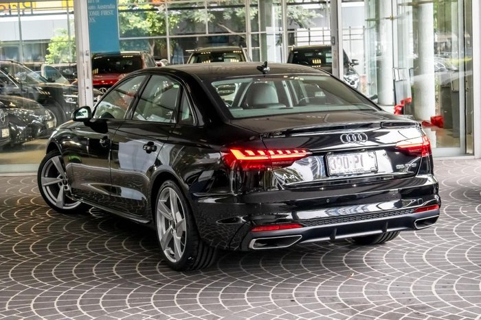 2023 Audi A4 35 TFSI S line