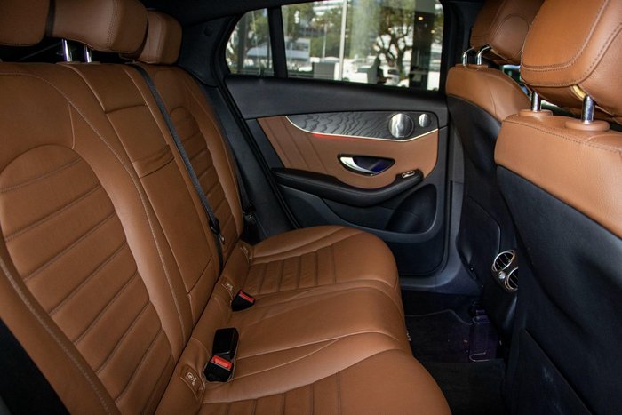 2019 Mercedes-Benz GLC-Class GLC300