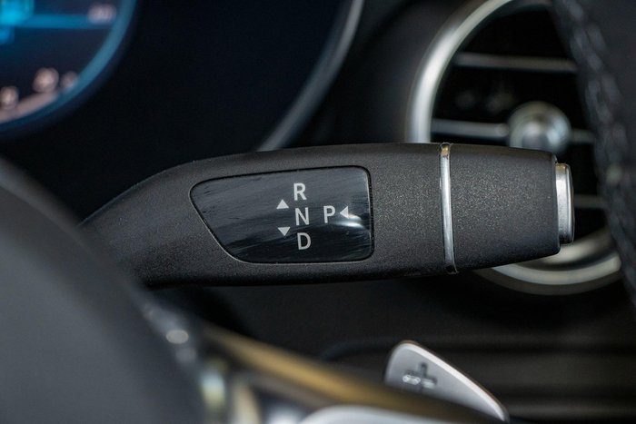 2019 Mercedes-Benz GLC-Class GLC300