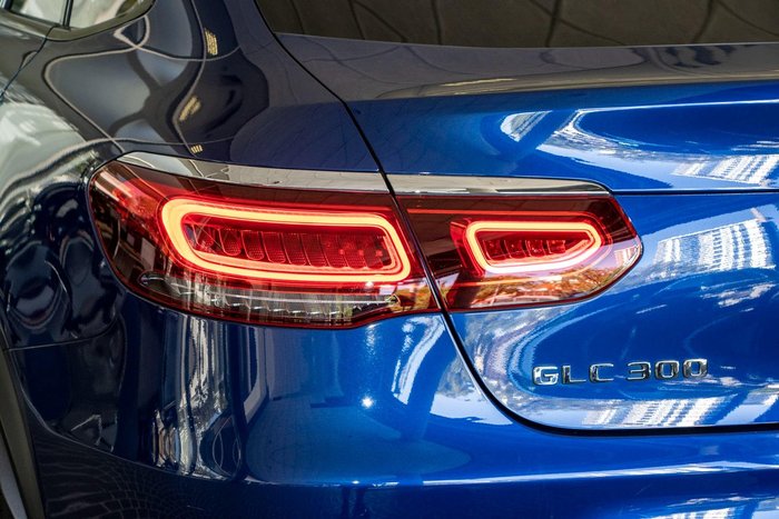 2019 Mercedes-Benz GLC-Class GLC300