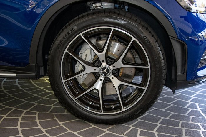 2019 Mercedes-Benz GLC-Class GLC300