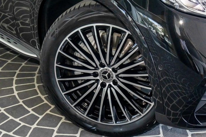 2025 Mercedes-Benz GLC-Class GLC200