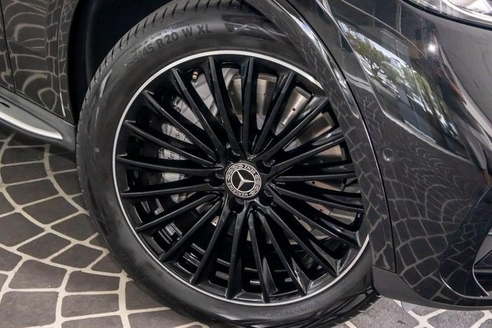 2025 Mercedes-Benz GLC-Class GLC300