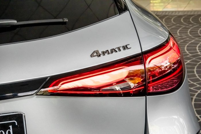 2024 Mercedes-Benz GLC-Class GLC300