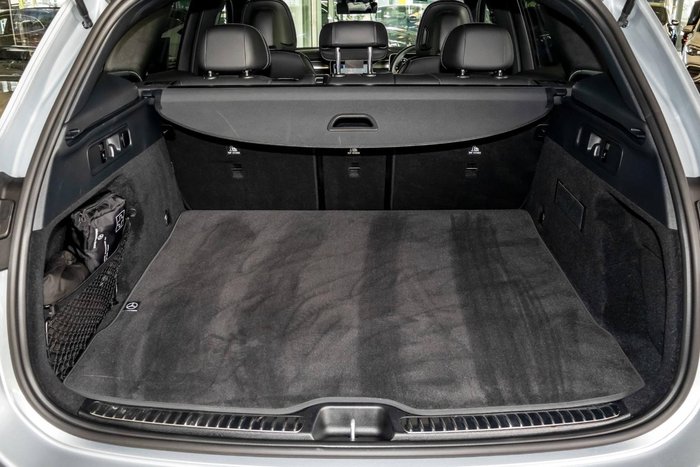 2024 Mercedes-Benz GLC-Class GLC300