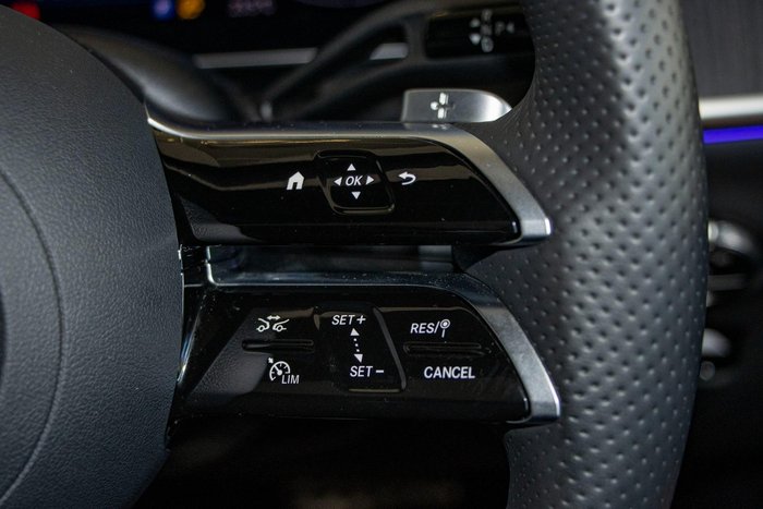 2024 Mercedes-Benz GLC-Class GLC300