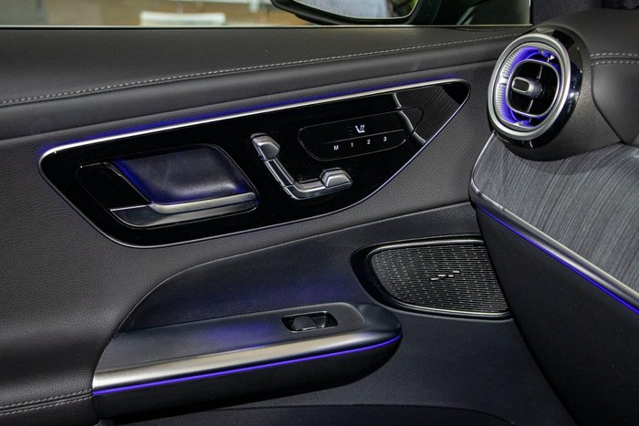 2024 Mercedes-Benz GLC-Class GLC300