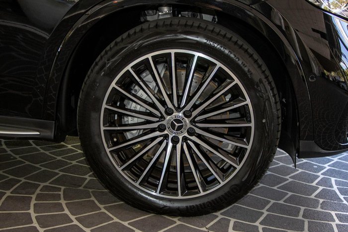 2024 Mercedes-Benz GLC-Class GLC300