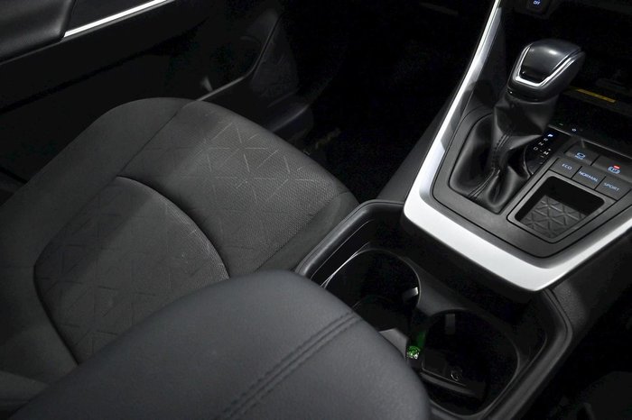 2020 Toyota RAV4 GXL MXAA52R WHITE