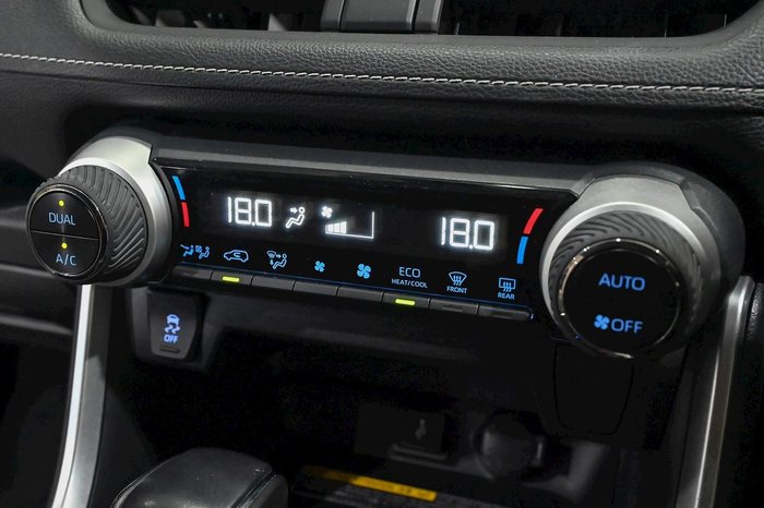2020 Toyota RAV4 GXL MXAA52R WHITE